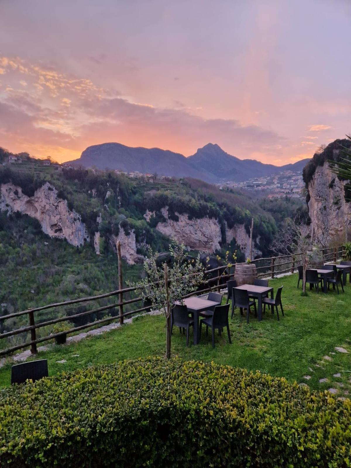 Agriturismo Orrido Di Pino Agerola Exteriér fotografie
